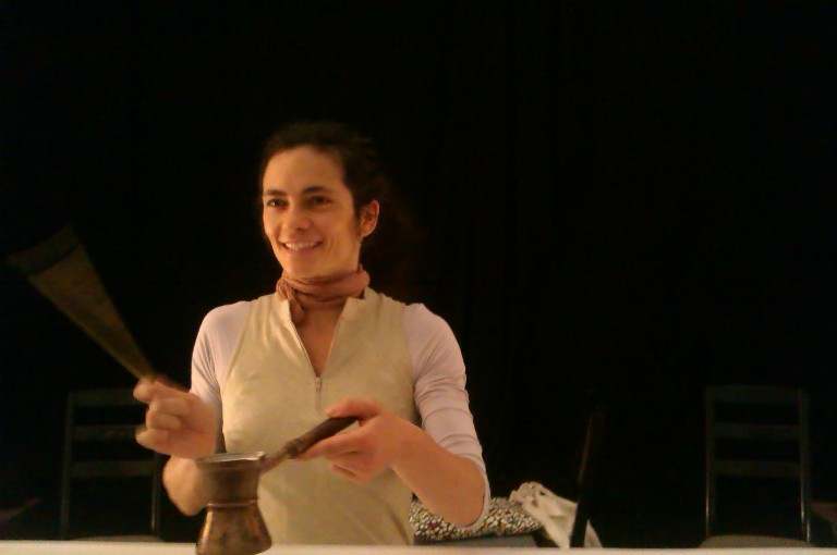 Laura Malaterra, teatro, Donne che cucinano la vita, Lingua Madre, Daniela Finocchi, Domenico Castaldo, LabPerm, Ginevra Giachetti, Marta Laneri, Francesca Netto