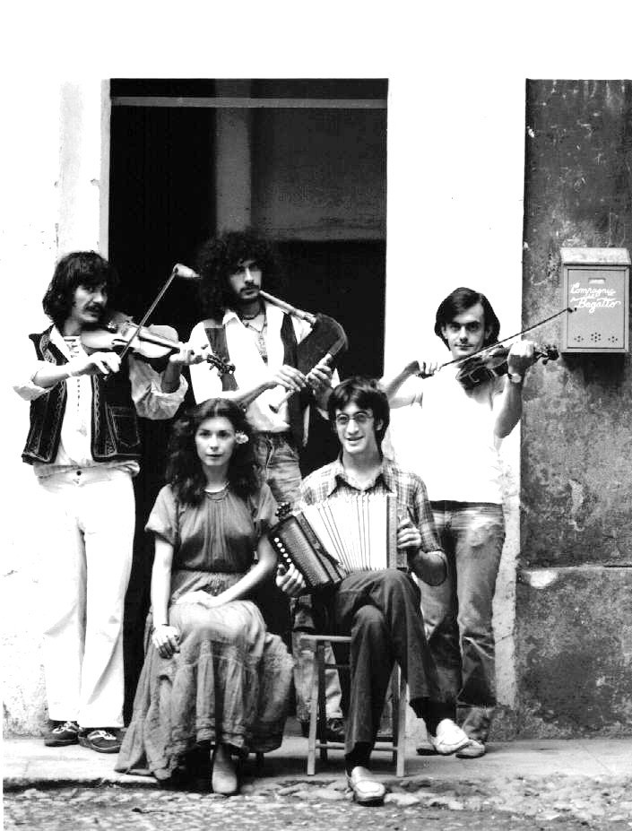 Laura Malaterra, La Lionetta, folk eclettrico, Roberto Aversa, Maurizio Bertani, Marco Maria Ghio, Vincenzo Gioanola, voce, cornamusa,, chitarra acustica, basso elettrico, mandolino, violino, chitarra elettrica, viola, dudel sack, dulcimer, ghironda, organetti, batteria