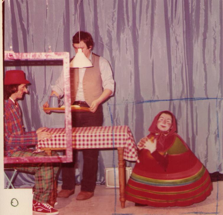 Laura Malaterra, teatro, La Nanan, storia a rotelle di una nana che non vuole crescere, Compagnia del Bagatto, Silvio Bastiancich, Marco Ghio, Vincenzo Gioanola, La Lionetta